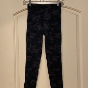 SPANX Seamless Camo Leggings SZ Medium Full Length High Waist